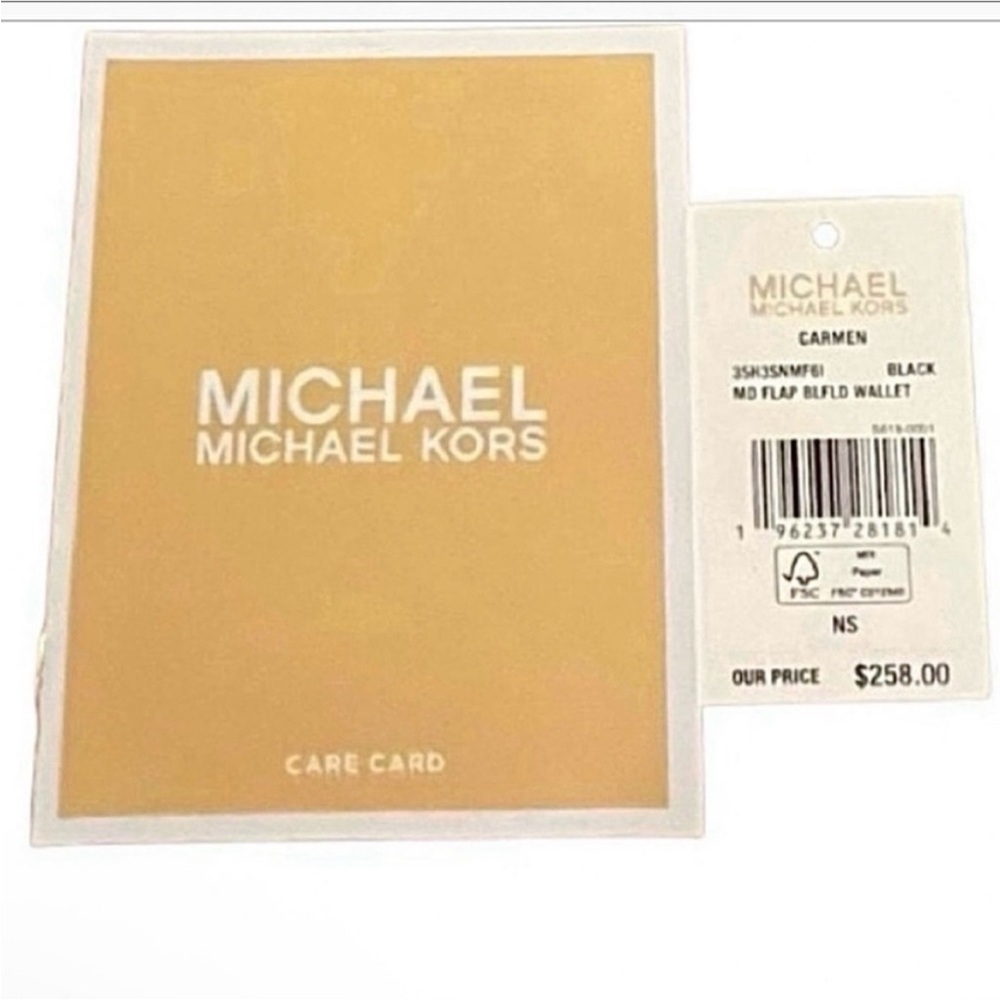 💖HOST PICK💖-NWT Authentic Michael Kors Carmen Medium Flap Wallet - Picture 7 of 7